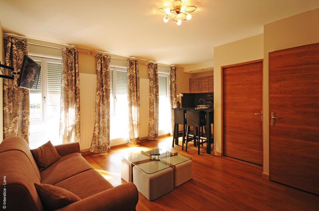Le Florence Saint-Quentin  Exterior foto